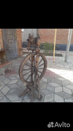 Прялка деревянная старинная более 100 лет