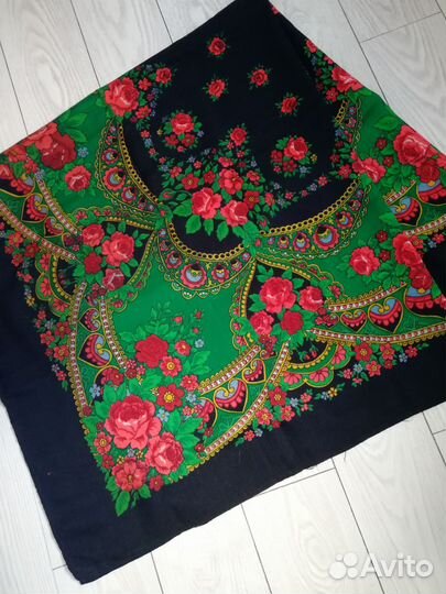 Платок шаль