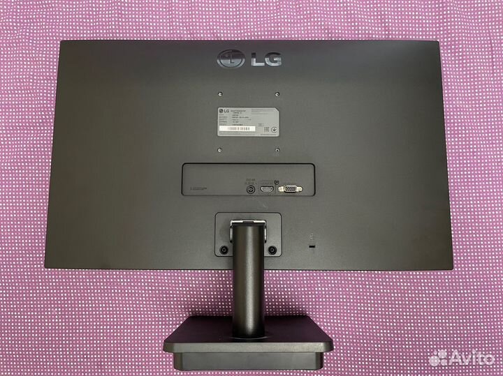 Монитор LG 24 MP400-B