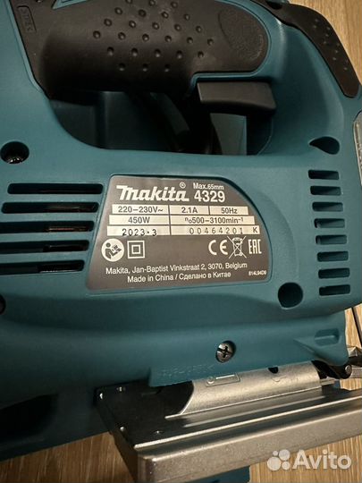 Электролобзик новый makita 4329K (в кейсе)