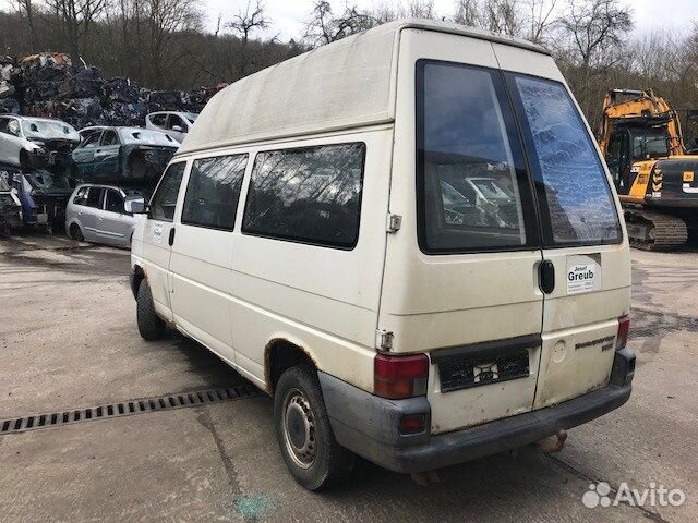 Разбор на запчасти Volkswagen Transporter 4