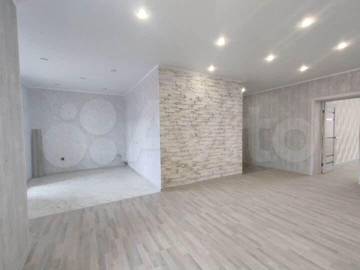 2-к. квартира, 56 м², 6/7 эт.