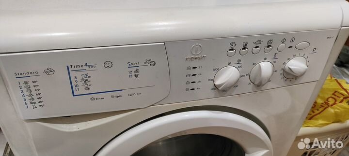 Indesit wisl 105X