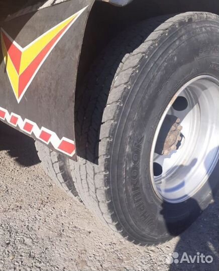 Mitsubishi Fuso Fighter с КМУ, 2003