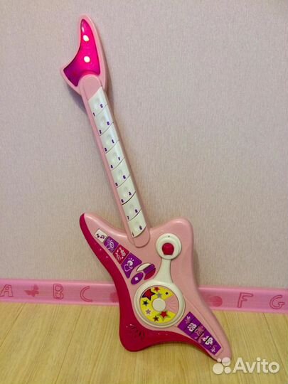 Набор WinFun Рок-звезда (гитара + микрофон)