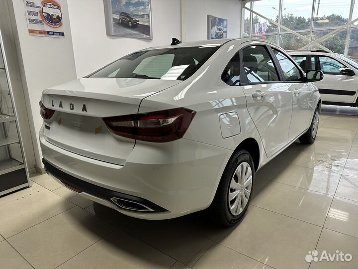 LADA Vesta 1.6 МТ, 2023, 1 км