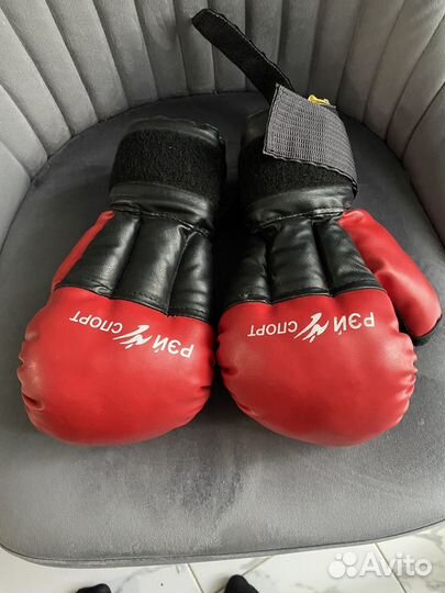 Перчатки для рукопашного боя