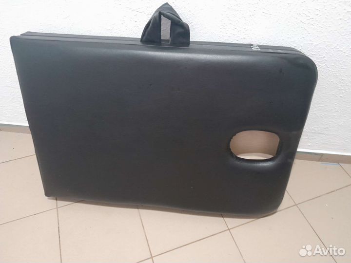 Массажный стол складной с вырезом кушетка