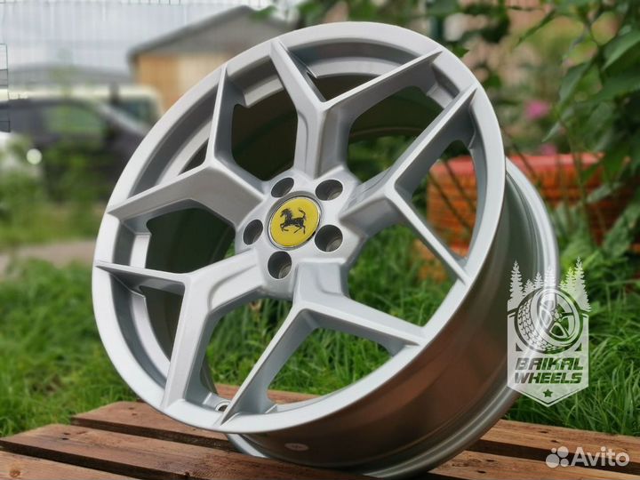 Диски Ferrari Silver r18 для Vag/Audi/VW/Mercedes