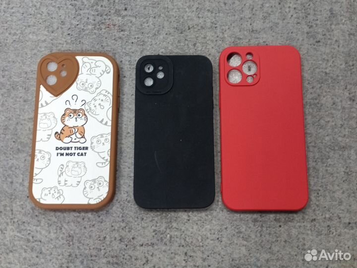 Чехол на Айфоне