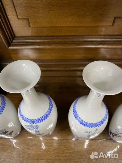 Комплект китайских вазочек