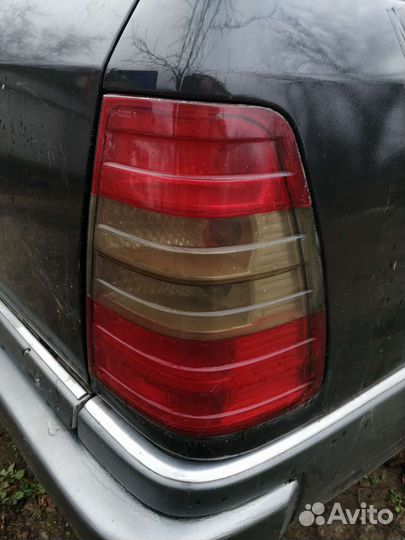 Задние фонари на мерседес 124 универсал