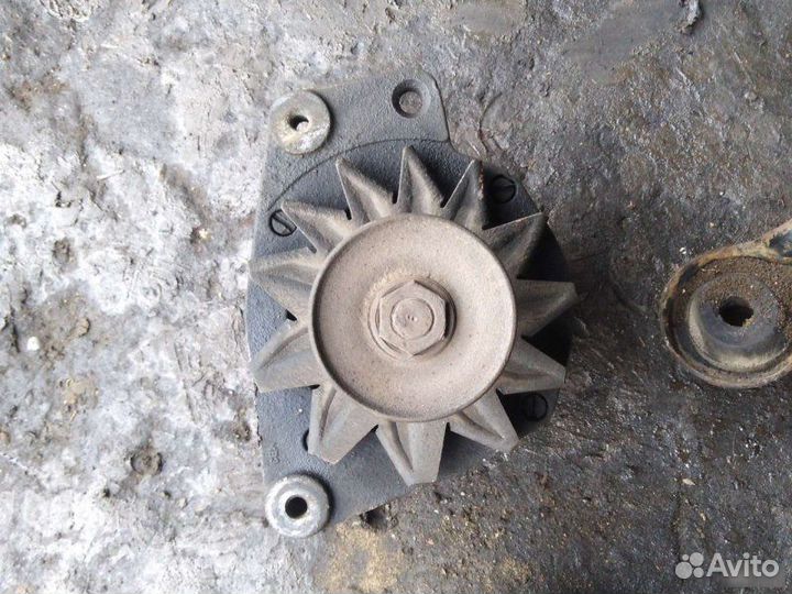 Генератор Volkswagen Golf 2