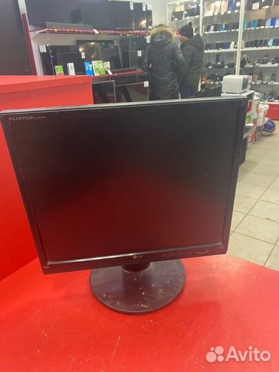 Монитор LG Flatron L1954SM