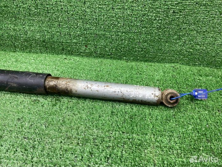 Стойка (амортизатор) передняя правая Mercedes-Benz