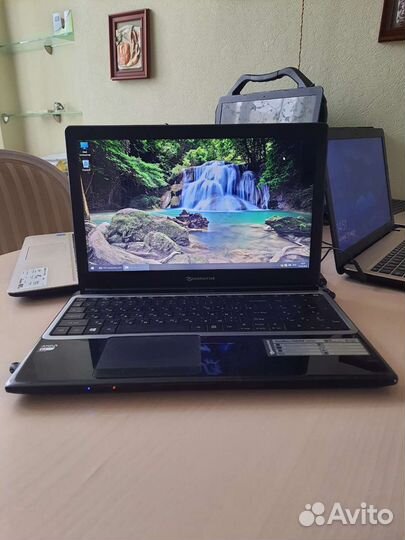 Packard Bell TE69KG 4Gb/500Gb Состояние Нового Гар