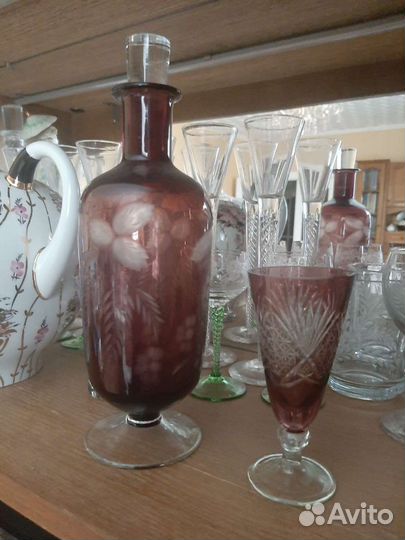 Графин. Цветное стекло