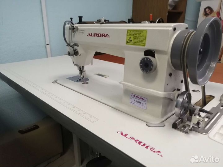 Швейная машина с тройным продвижением Aurora