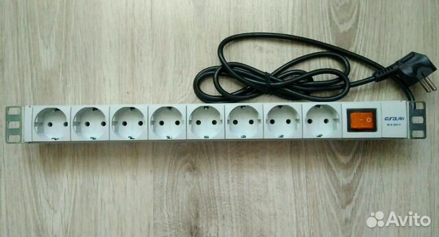 Pdu 8p 2eu блок евророзеток для 19 шкафов