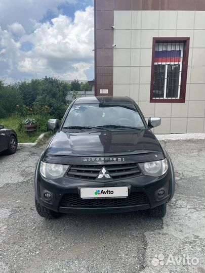 Mitsubishi L200, 2012