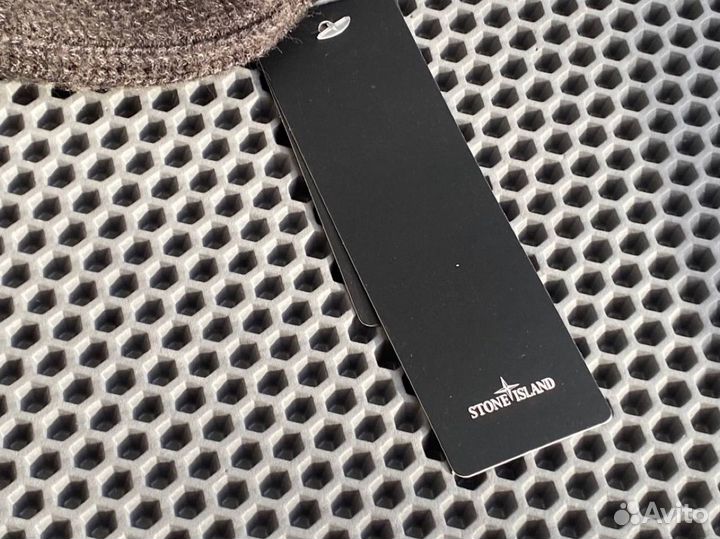 Шапка stone island