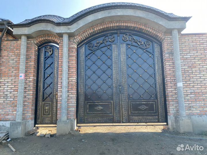 Кованые ворота
