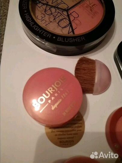 Румяна,тени Bourgeois Франция