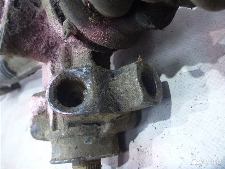 Рейка рулевая Volkswagen Passat B3 1F 1990