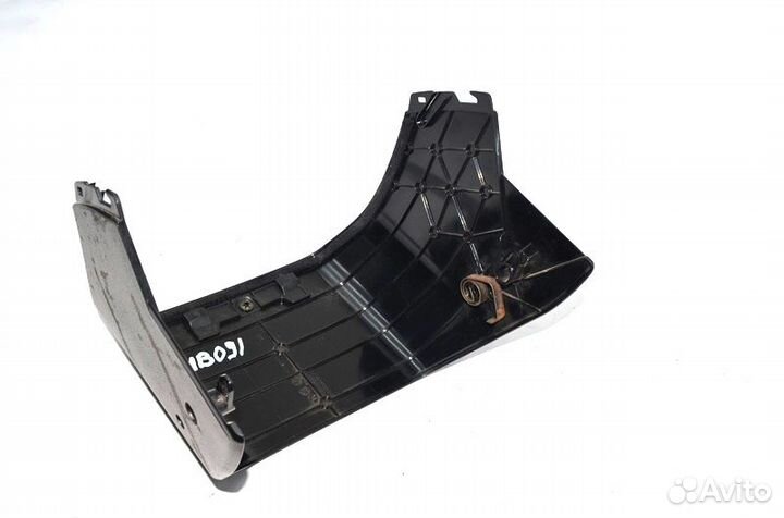 Кожух рулевой колонки, нижняя часть mercedes-benz