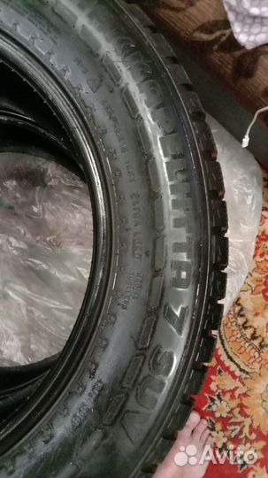 Nokian Tyres Hakkapeliitta 7 225/60 R18 и 235/60 R18 97T