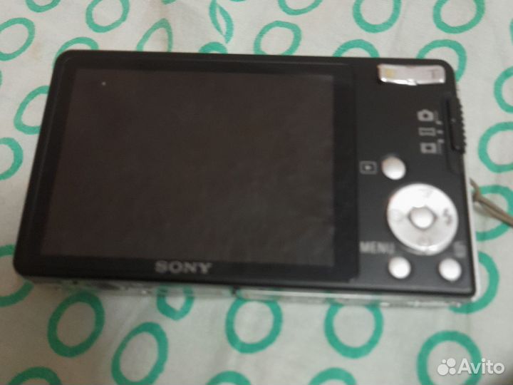 Компактный фотоаппарат