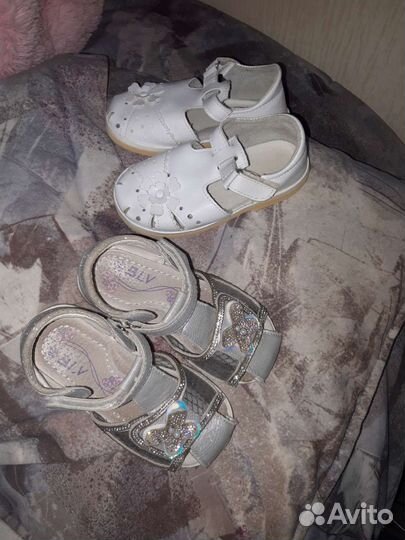 Обувь для девочки. Босоножки