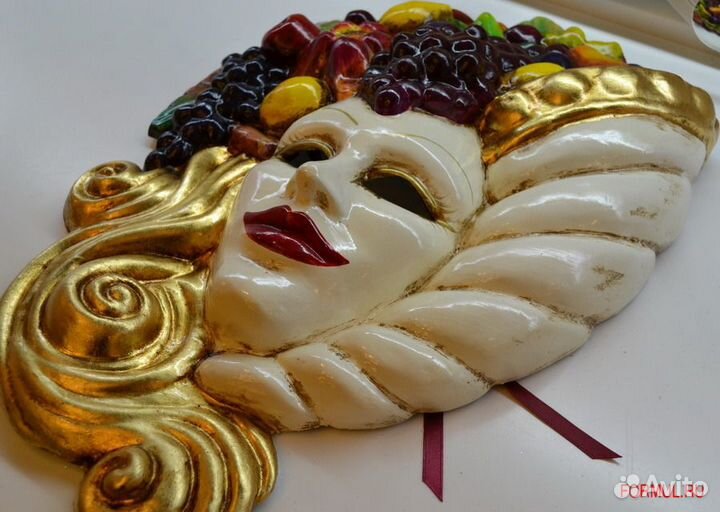 201796 Маска La gioia 459 Soggetto Cornucopia