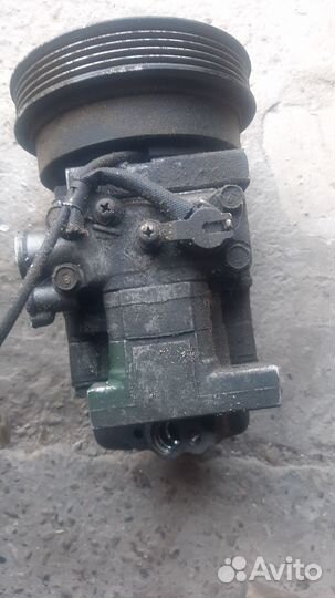 Компрессор кондиционера на Mazda 626