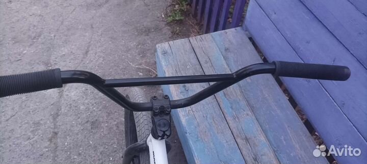 Bmx mongoose l40