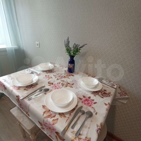 2-к. квартира, 50 м², 5/9 эт.