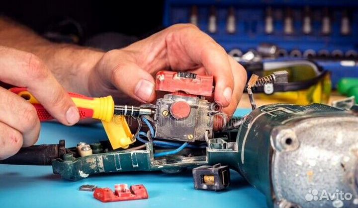 Требуется Помощник мастера по ремонту эл. инструме