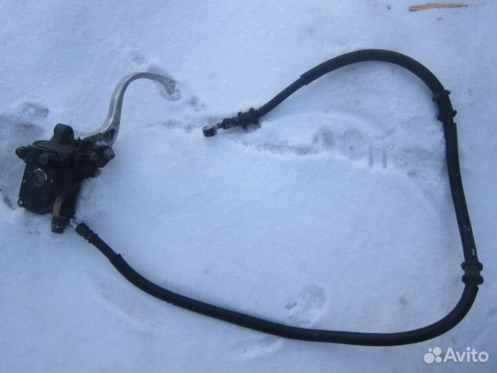 Главный тормозной цилиндр Honda Silver Wing