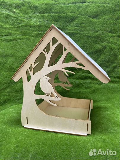 Кормушка для птиц