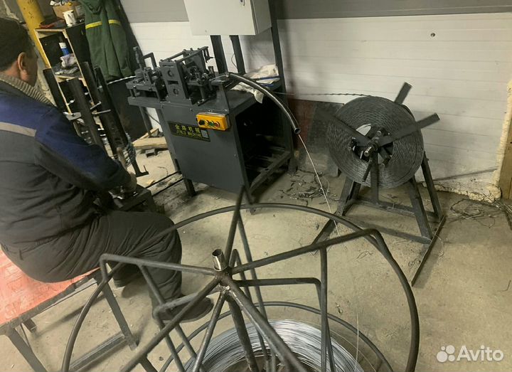 Колючая проволока егоза