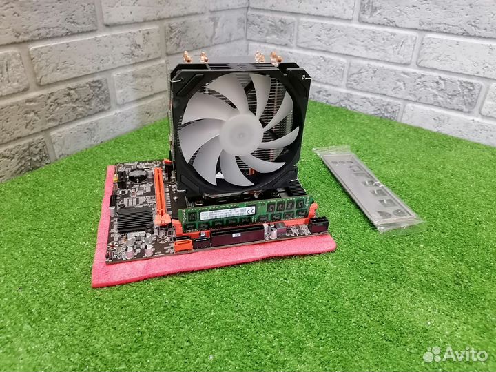 Игровой комплект 28 лог.ядер + DDR4 32Gb + башня