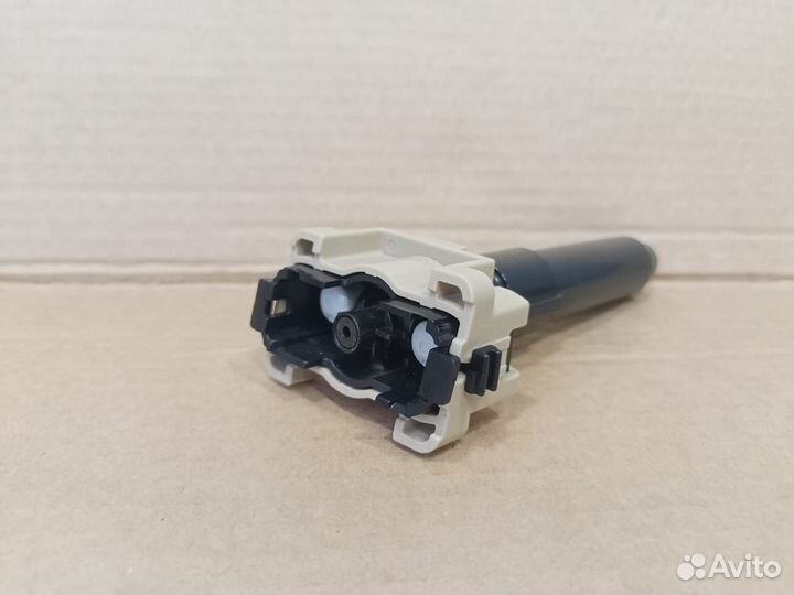 Форсунка омывателя фар Toyota Land Cruiser Prado