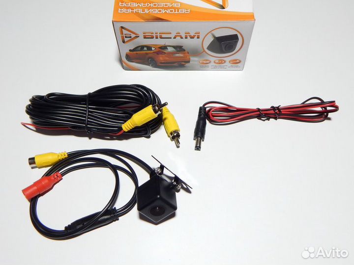 Камера заднего вида Bicam (D105)