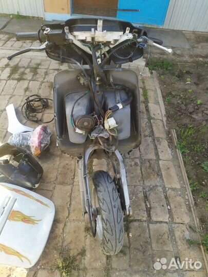 Разбор Honda Lead 50