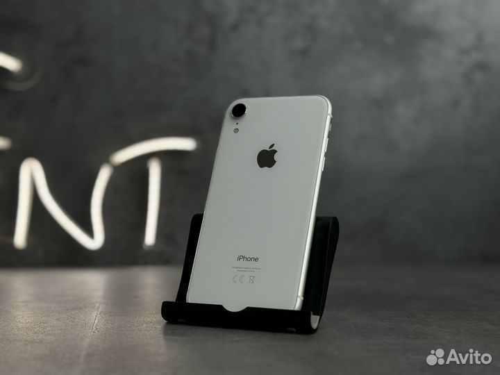 iPhone Xr, 64 ГБ