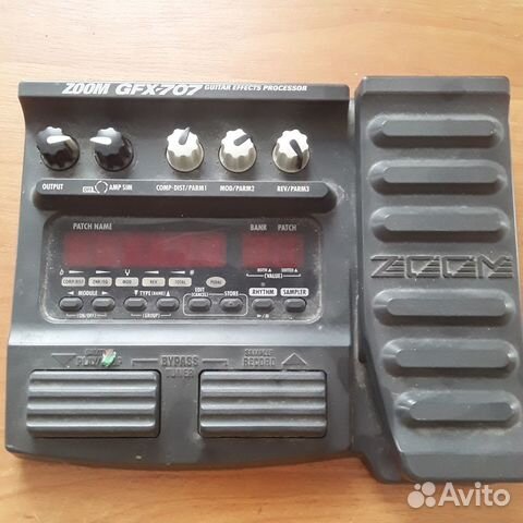Гитарный процессор zoom