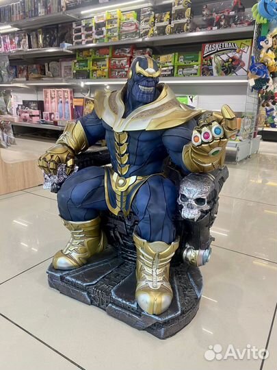 Статуя Marvel - Thanos comics
