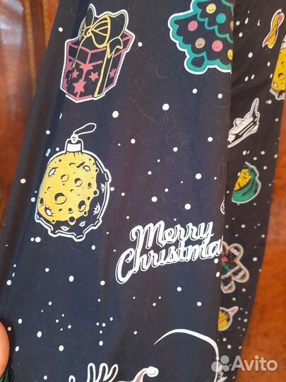 Прикольная рубашка с новогодним принтом cropp 44 р
