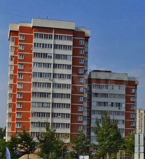 Доля в 1-к. квартире, 36,6 м², 8/12 эт.