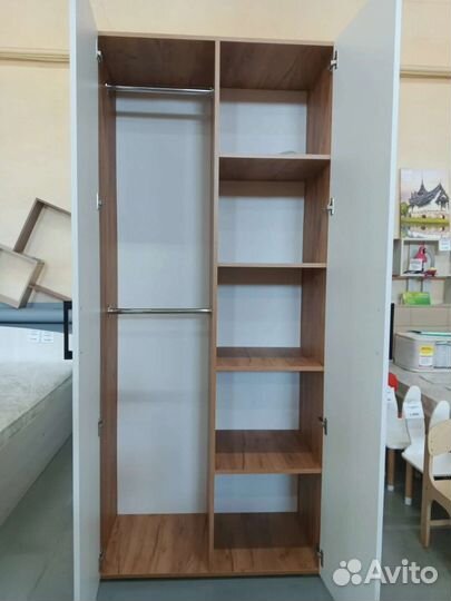 Шкаф двухстворчатый с полками (новый)
